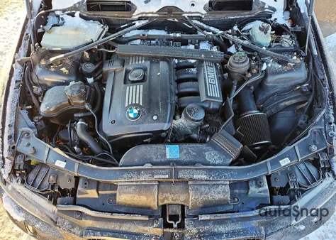 2010 BMW 328 Xi Sulev z USA, uszkodzony, nr VIN WBAWV5C55AP081681